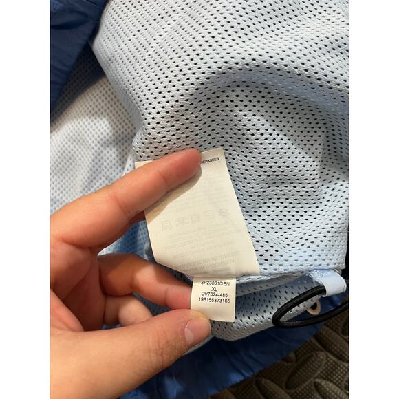 Jordan Essential Statement Warm Up Jacket Blue/Baby Blue Size XL Mens Track Zip - Picture 5 of 10